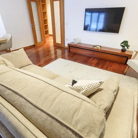 On - Family Retreat 아파트 *