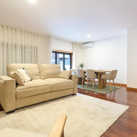 Apartment On - Family Retreat *