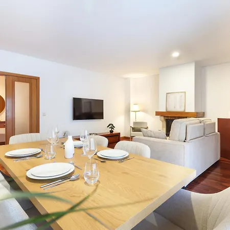 On - Family Retreat Apartment *